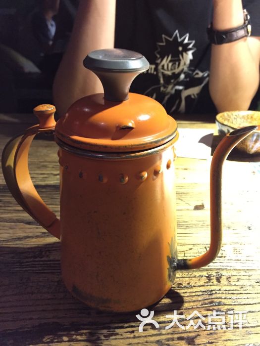泰国巷子手拉奶茶