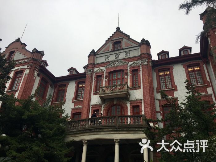 上海交通大学(徐汇校区)教学楼图片 - 第6张