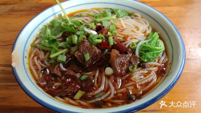 宜宾特色酸菜鱼米线图片 - 第6张
