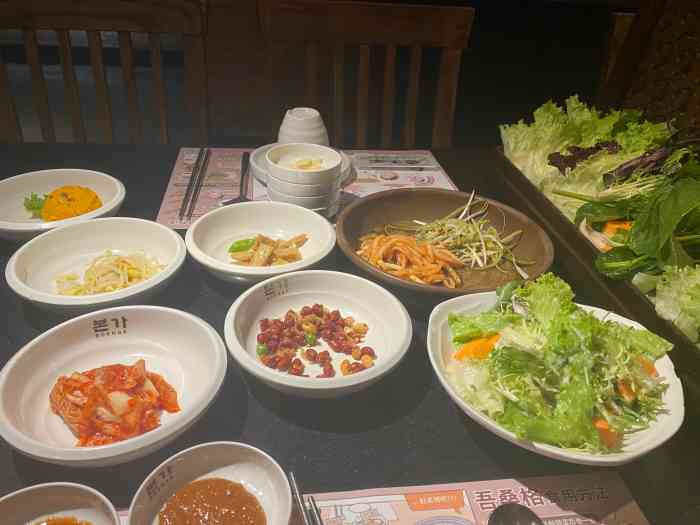 本家是我吃过最好吃的韩国料理,什么咸平家,根本没法比,不在一个层次