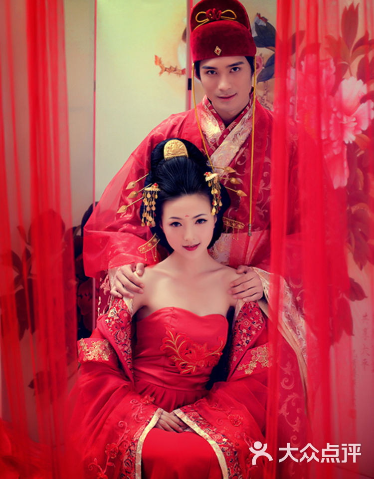 【古装情侣套餐-结婚套餐-美伊·古摄影写真工作室-大众点评网