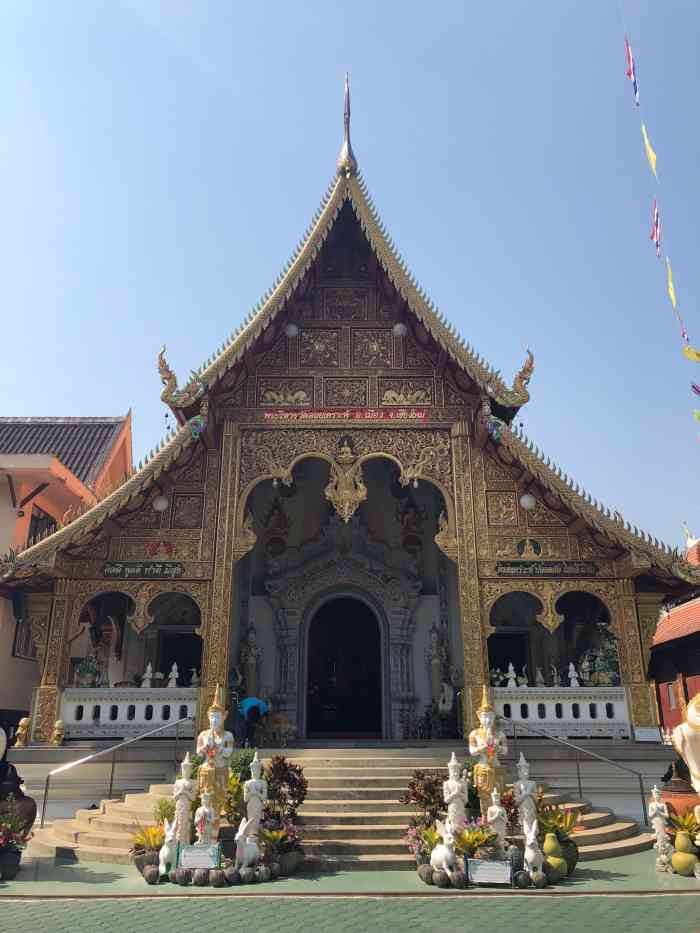 洛柯寺-"清迈古城里有很多寺庙,所以出门穿夹脚拖是.