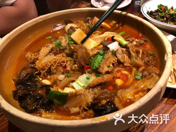 辛香味私房菜馆(随州街店)