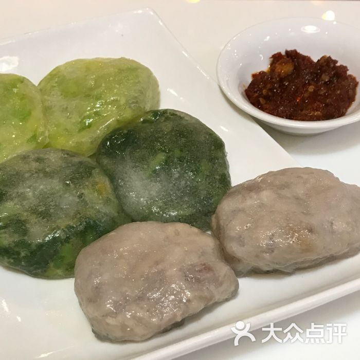 蒸粉粿小吃拼盘
