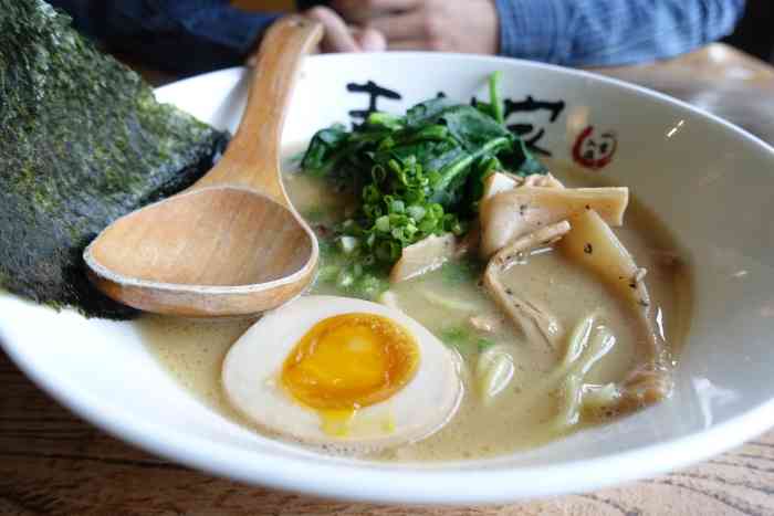 吉村家·食肉兽(西坝河店)-"味道很一般,环境还是不错的～价格很公道.