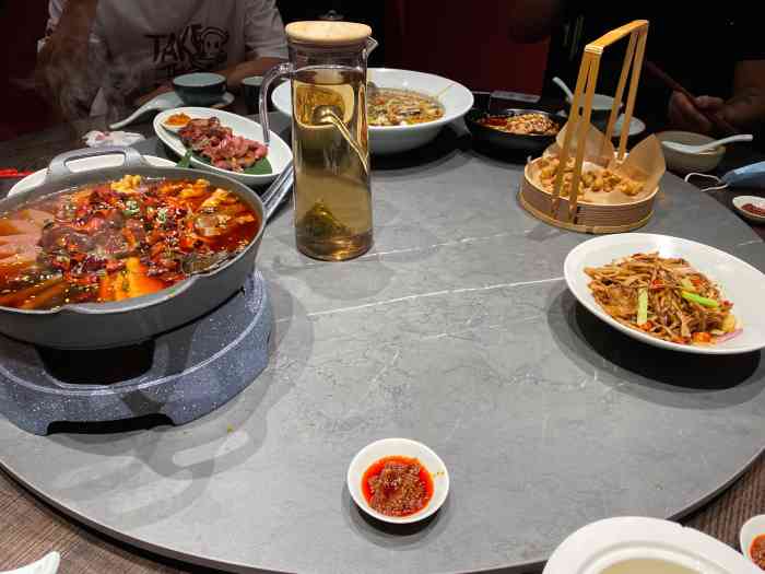 卅子原生川菜金沙洲金铂天地店
