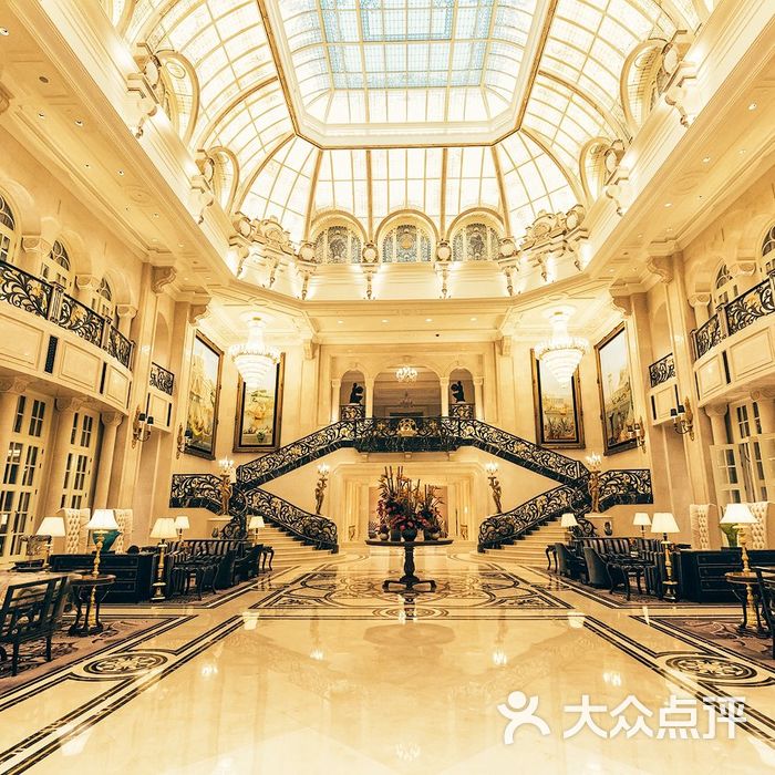 大连一方城堡豪华精选酒店