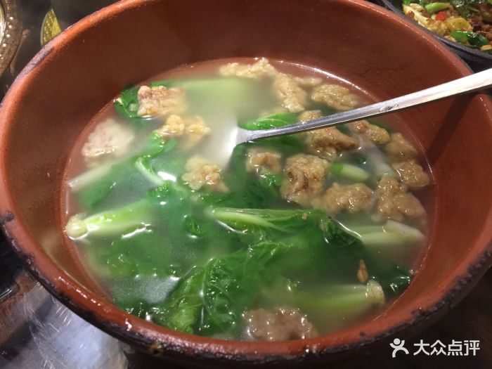 灶东家民间菜(松牌路店)小菜酥肉汤图片 第162张