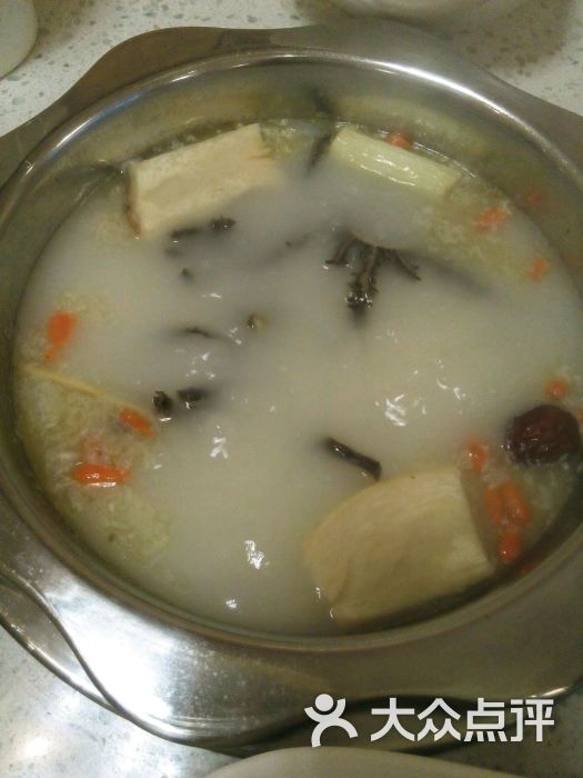 韩式海鲜火锅做法(3)