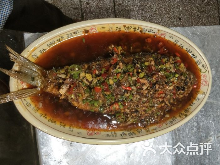 干烧飞沙鱼,炝锅三江鱼,味道真极品
