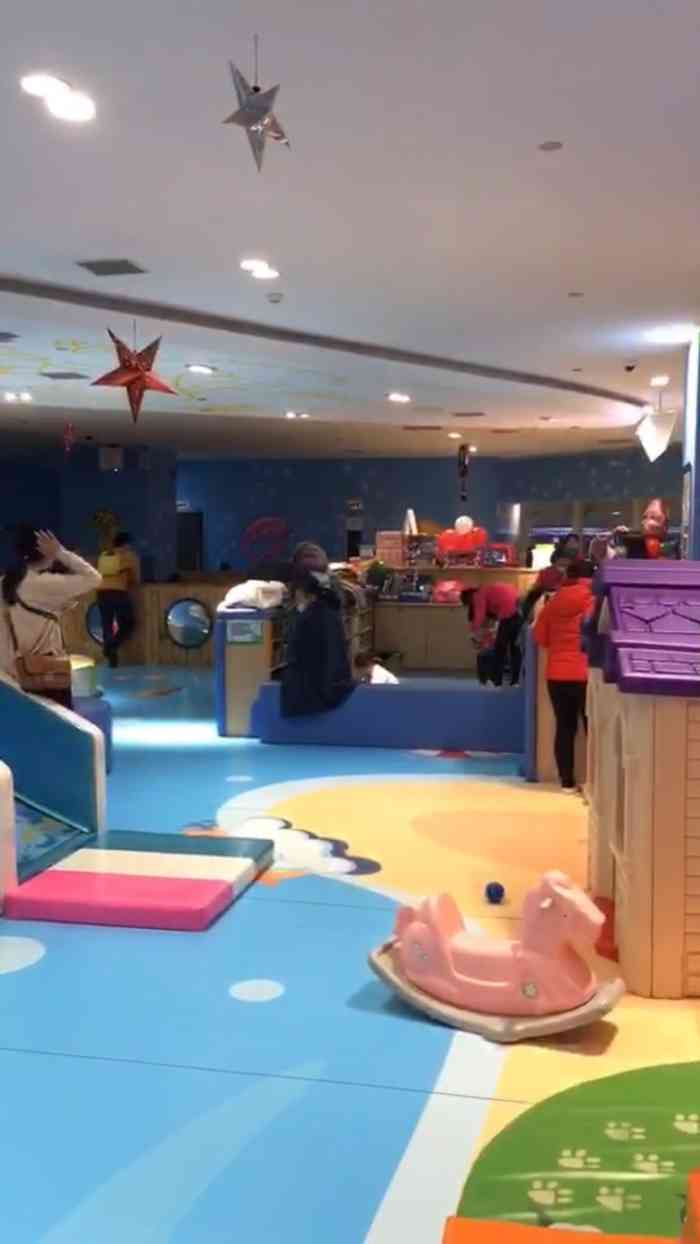 孩子王童乐园(成都锦绣大道店)