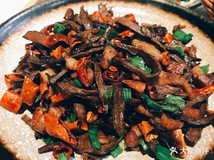 山间堂煨汤(大宁国际商业广场店)井冈山烟笋烧肉图片