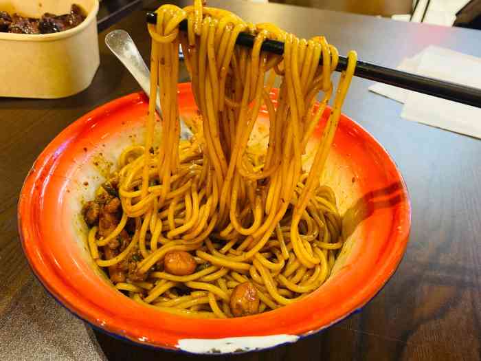 子固路老南昌拌粉(明州里店)