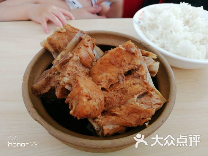 万和春排骨砂锅米饭(浮山后店)脊骨排骨米饭图片 - 第5张