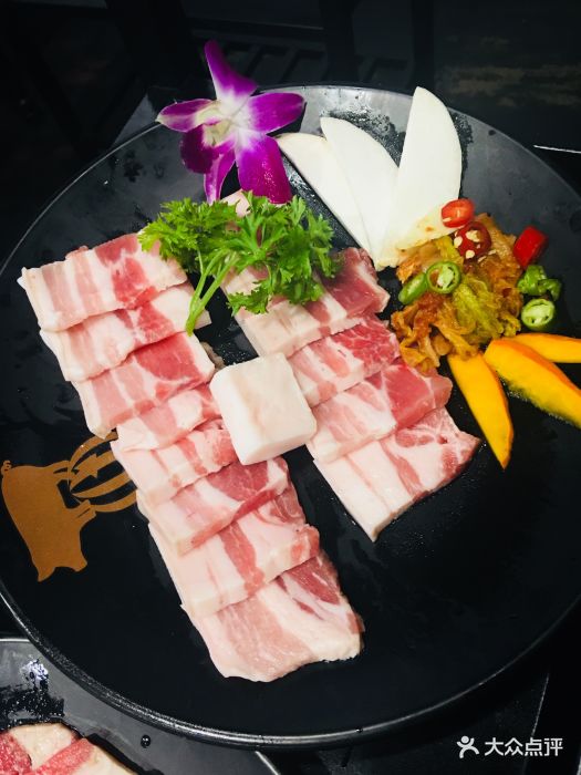 n2u熨斗烤肉(中骏世界城店)三线五花肉拼盘图片 第14张