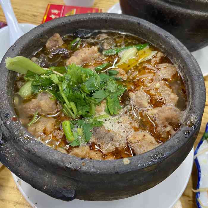 杞县砂锅烧烤-"在这边逛沙滩要到七八点.周边饭店本来