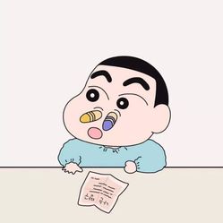 谁能给我一张蜡笔小新的微信头像,带胸罩的那张 穿红色衣服的 找了