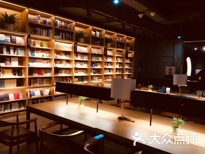 言几又(于家堡店-店内环境图片-天津购物-大众点评网