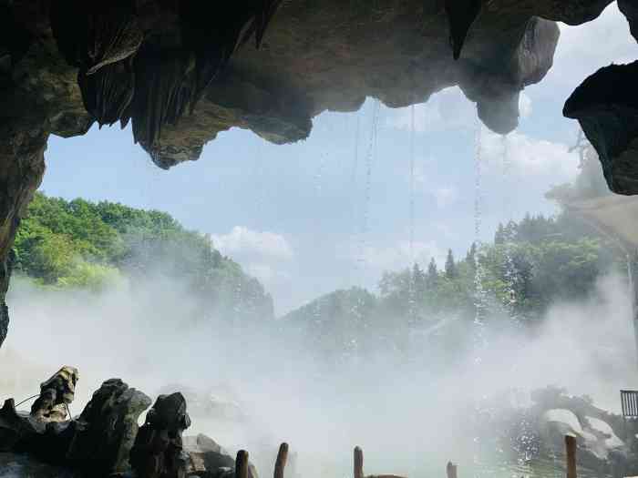 中华洞天旅游区-"中华洞天景区门票是80元,漂流80元,.