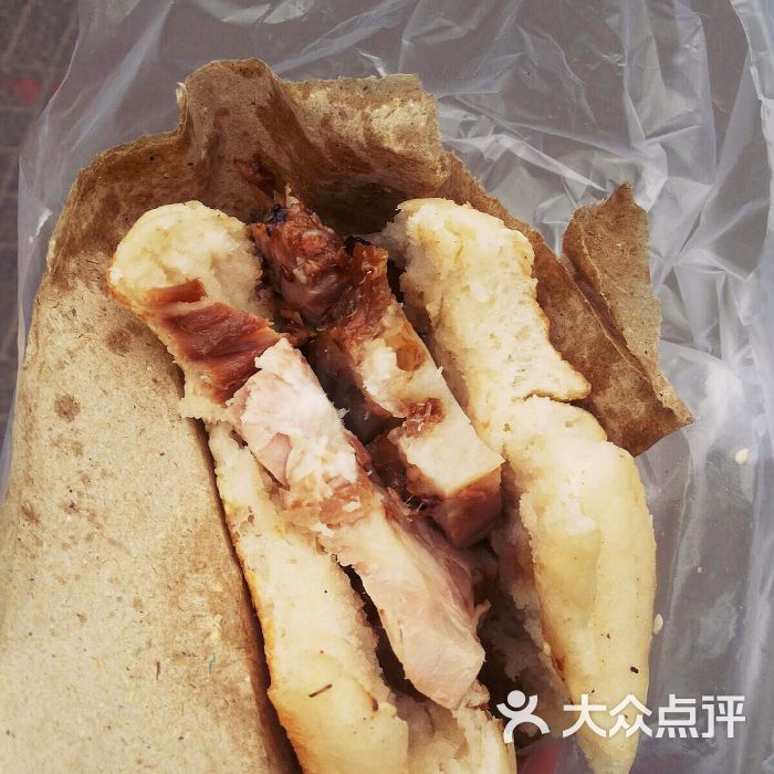 西海子西园烧饼夹肉图片 第2张