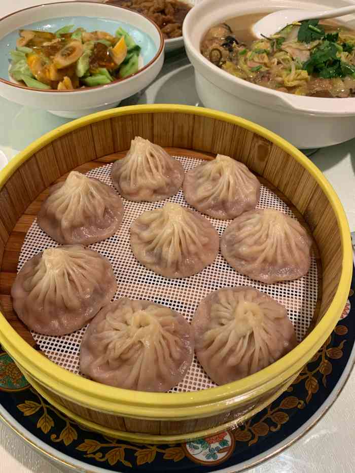 豫香苑餐厅-"这家餐厅在河南大厦二层,包间很漂亮,适合.