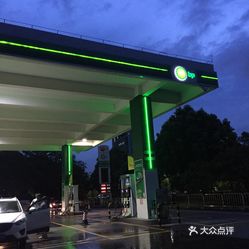 东区街道人口_中山东区街道分布图(2)
