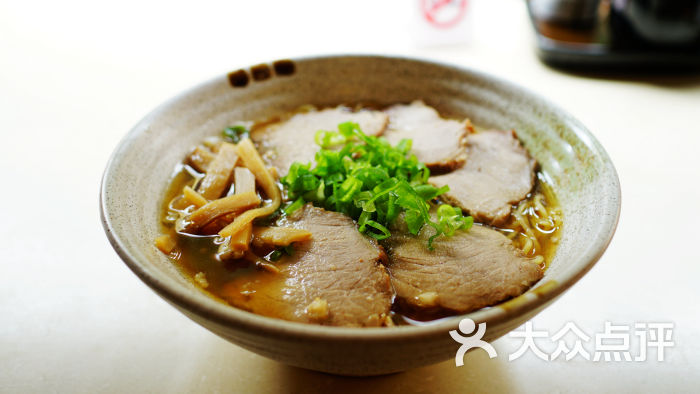 酱油叉烧拉面