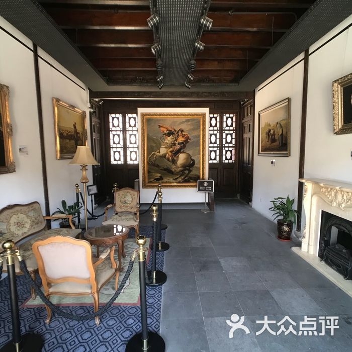 高桥绒绣馆