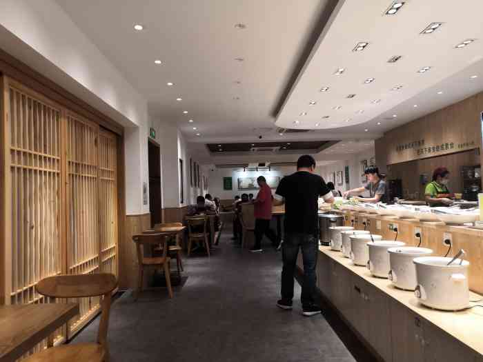 自然风自助餐(武陵街店)-"太仓武陵街上的一家素食.在