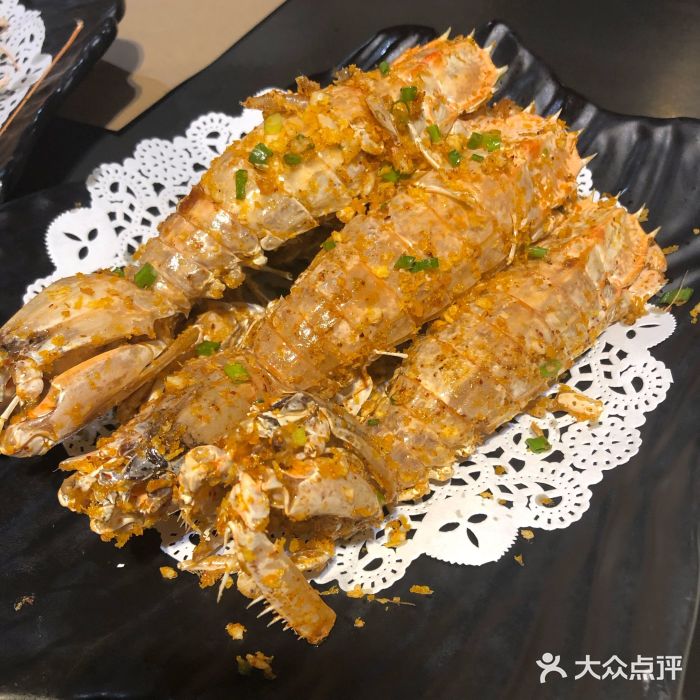 79号渔船海鲜饭店(寰宇店)椒盐濑尿虾图片