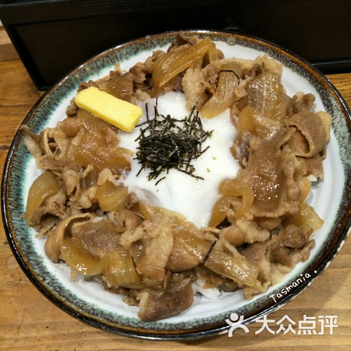 温泉蛋牛丼饭