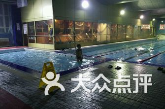 北京游泳馆排名_北京育英学校游泳馆(3)