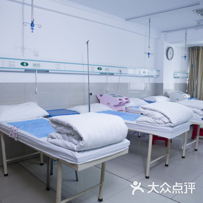 合肥中山医院护士整理病床图片-北京医院-大众点评网