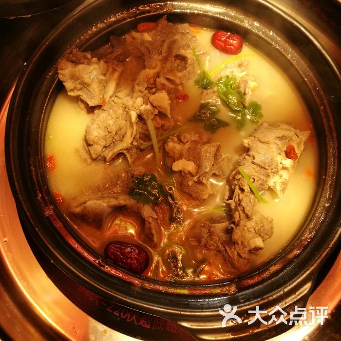 蜂鸟中餐厅香草鸭图片-北京火锅-大众点评网