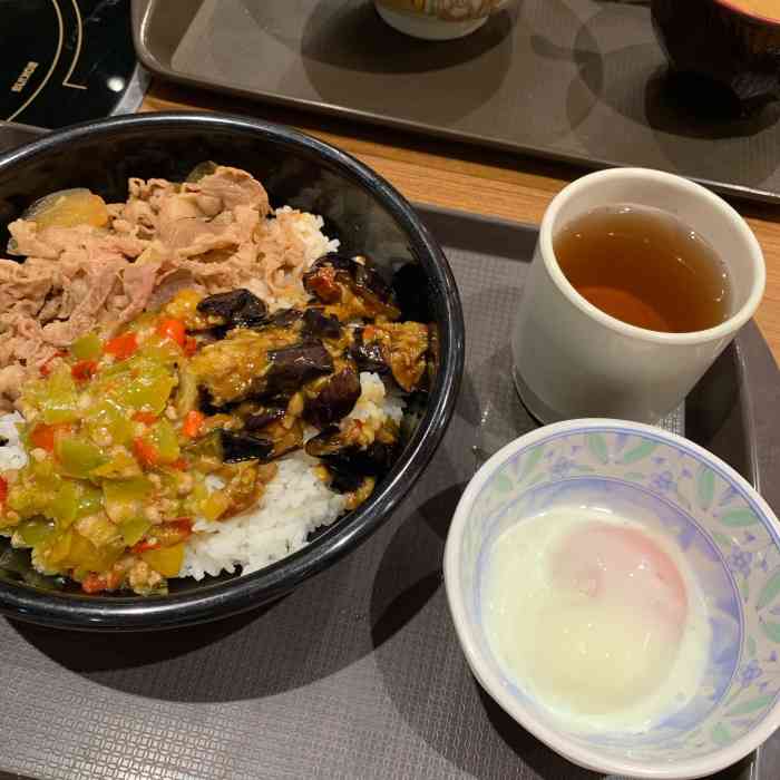 食其家(太原街印象城店)-"万象城负一层,下电梯就能看到.环境可以.