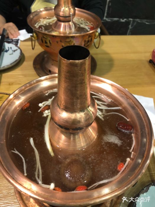 43号铜锅涮府菌汤锅底图片