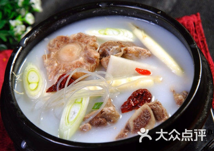 韩式牛尾汤 