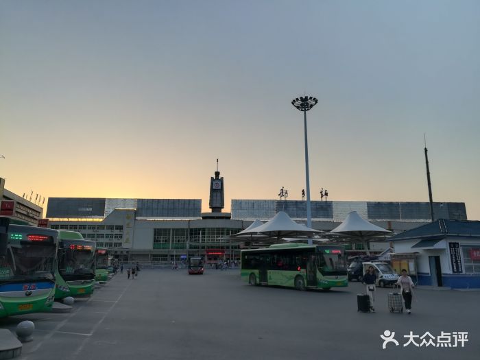 新乡火车站图片 - 第2张
