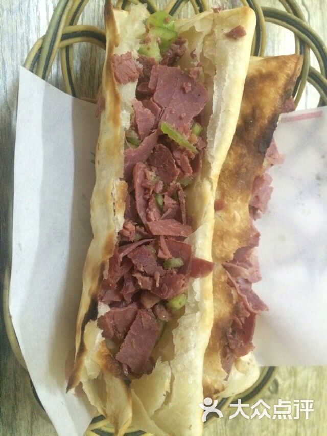 驴肉火烧