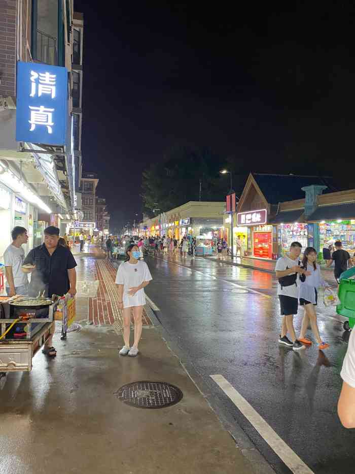 刘庄夜市街-"夜市,很多旅游景点的一个特色,必不可少.