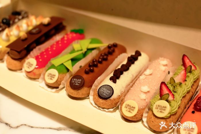 l"éclair de génie法国闪电泡芙图片