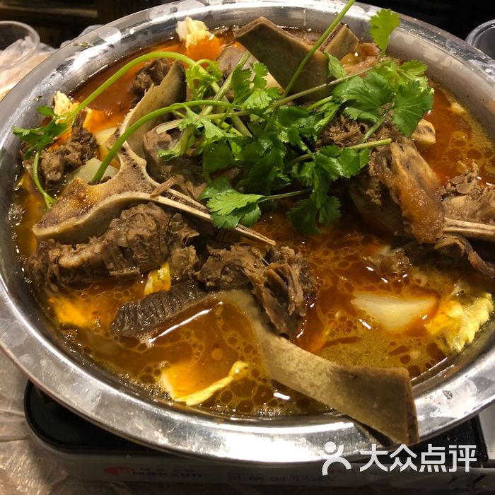 石首牛骨头