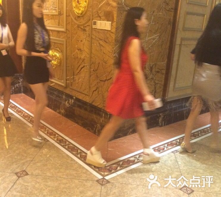 玛莎丽ktv图片 - 第3张