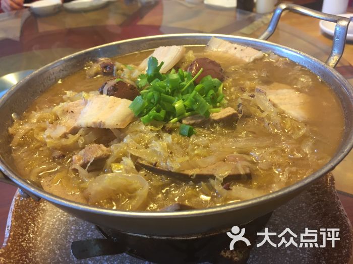 开门红东北老菜坊-大骨头炖酸菜图片-西安美食-大众