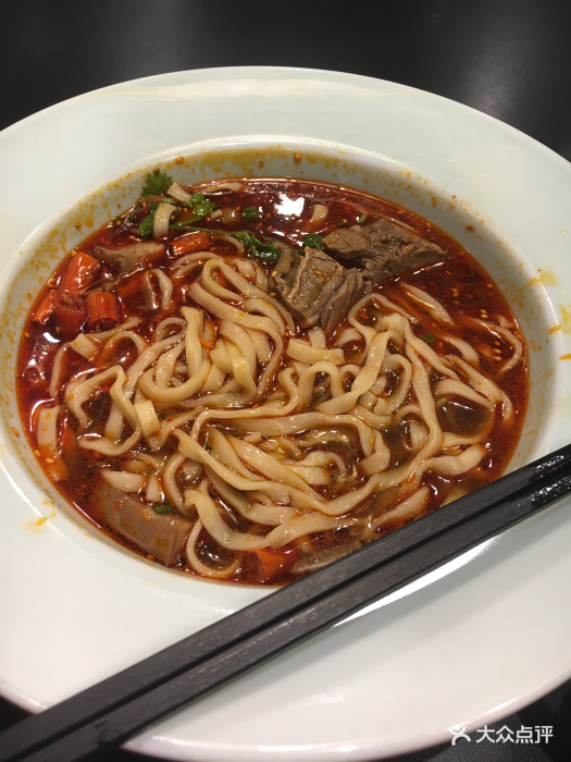 凤凰彩票：襄阳牛肉面：从地方美食到全国热潮的传奇之旅