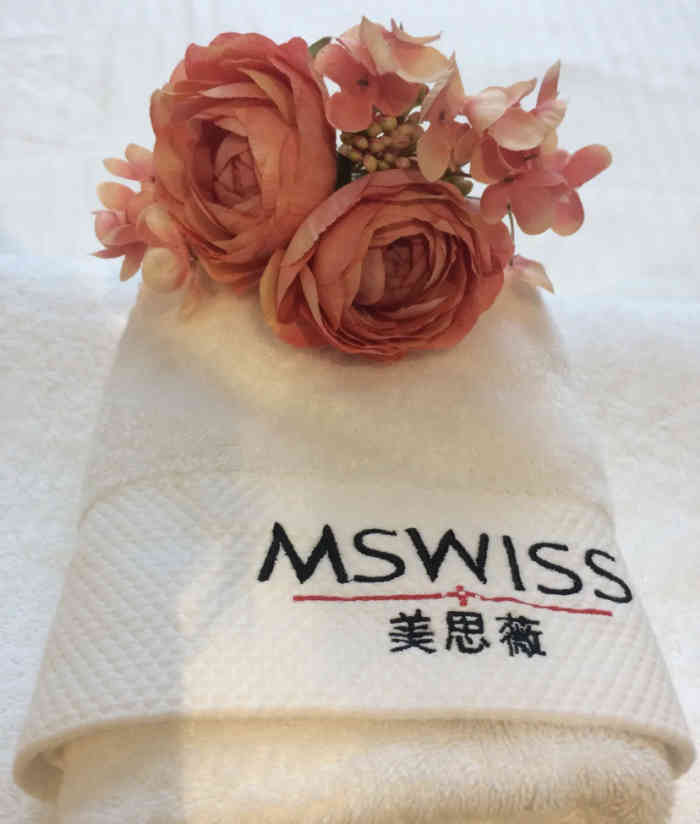 美思薇mswiss(安远路店"连锁品牌还是比较让人放心的,这家店装修是.