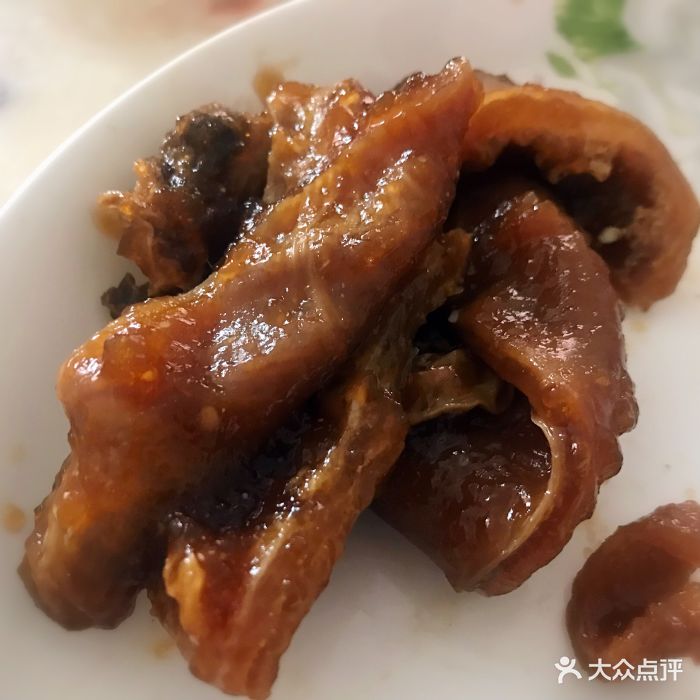 鸿记清真酱牛肉牛筋膜图片