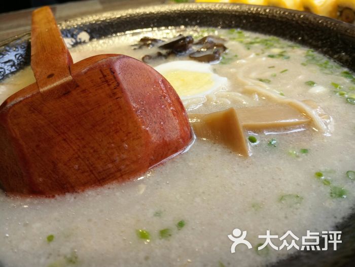 太一料理:火焰帝王蟹挺好吃的,香烤鳗鱼寿.长沙