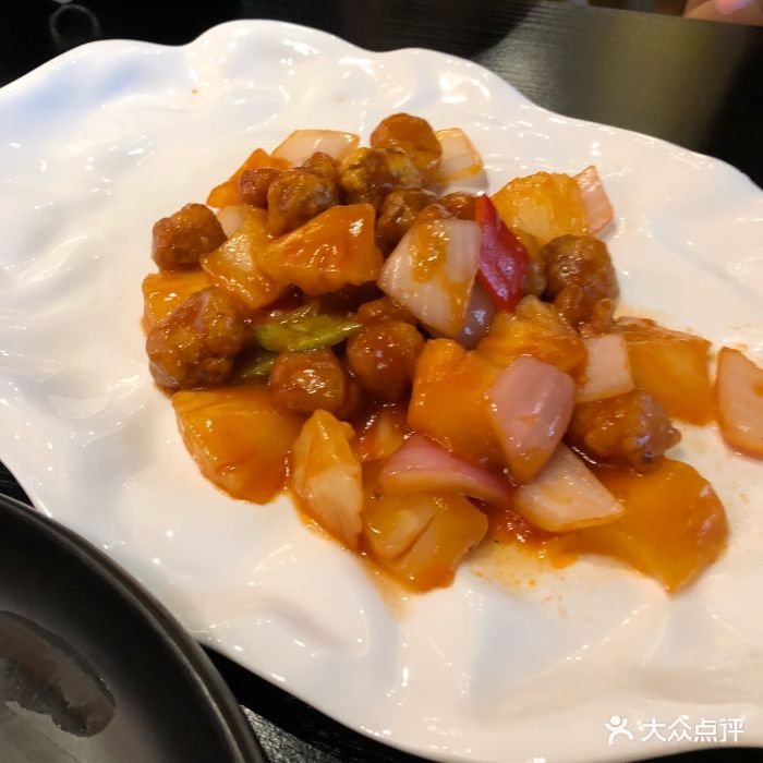 何记·港式餐厅-菠萝咕咾肉图片-上海美食-大众点评网