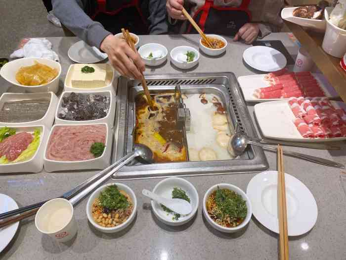 海底捞火锅(银座和谐广场店)